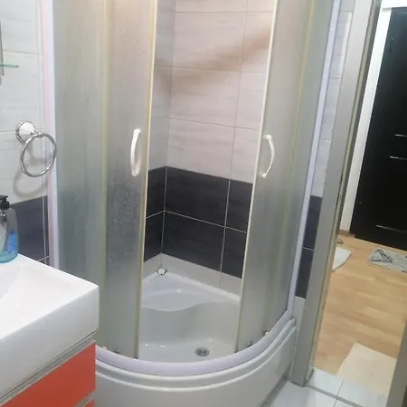 Suzana 2 * Skopje